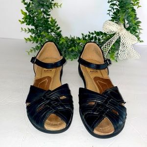 Earth Spirit Leather Elena Sandals